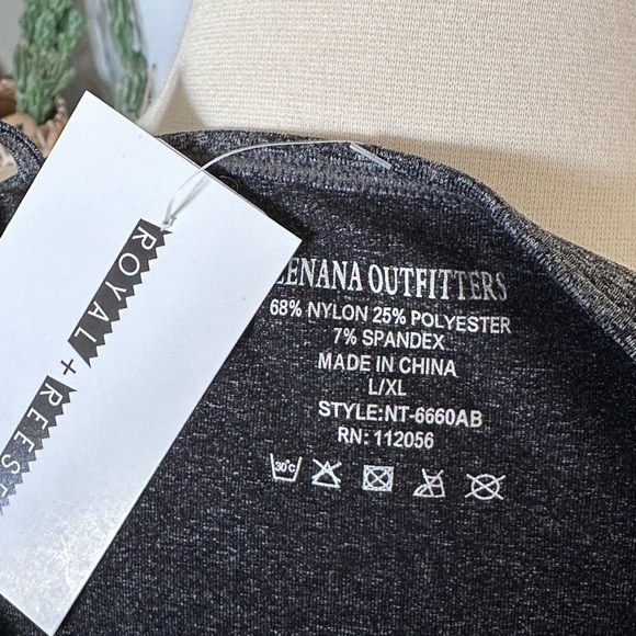 Boutique x Royal & Reese Cami Camisole Tank Strapy Athletic Athleisure Grey LG - Picture 5 of 8